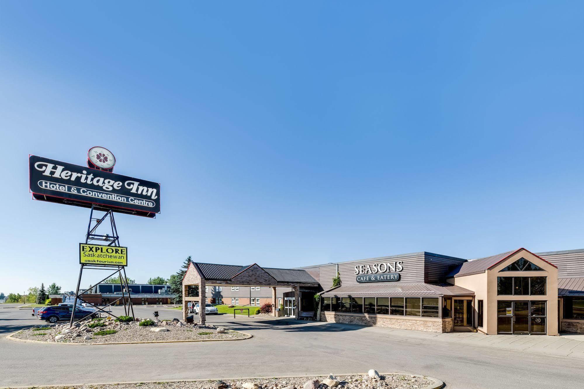 Heritage Inn Hotel & Convention Centre - Moose Jaw Exterior photo